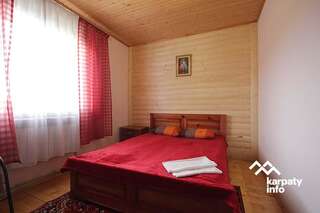 Гостевой дом Садиба Комфорт Славское Двухместный номер с 1 кроватью и общей ванной комнатой-2